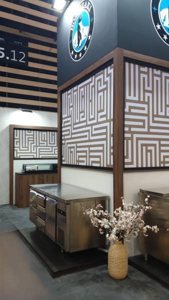 Table réfrigérée HOSHIZAKI, qualité avant tout.